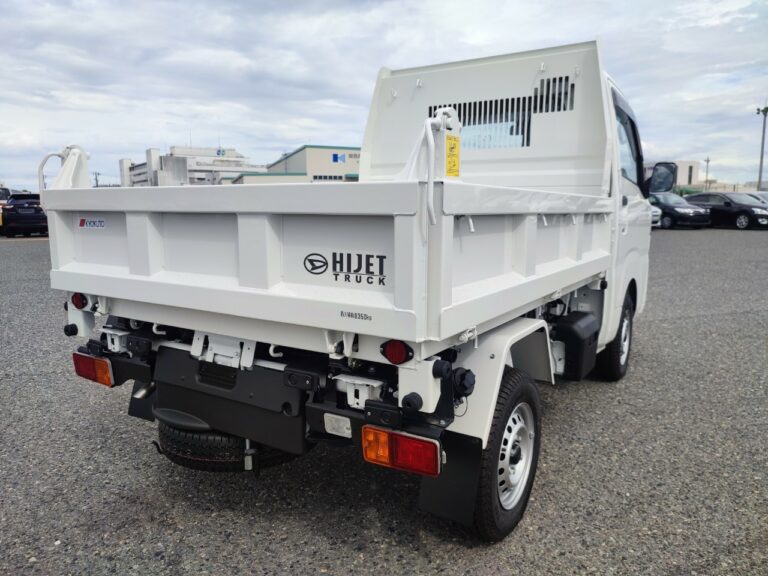 2023 Daihatsu Hijet HD Dump, Automatic in White