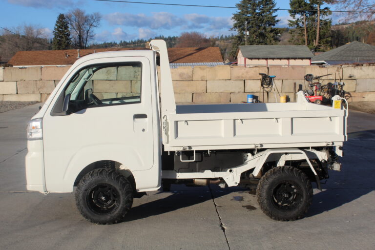 2024 Daihatsu Hijet HD Dump, Automatic in White